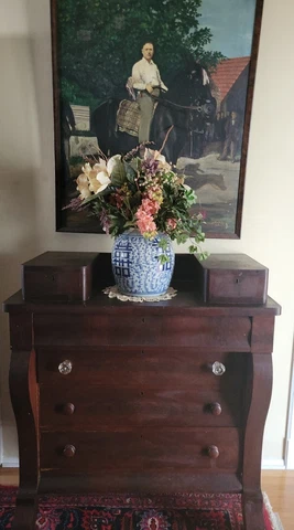 Antique Victorian Dressers thumbnail