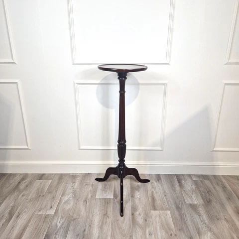 Antique Victorian Nightstands thumbnail