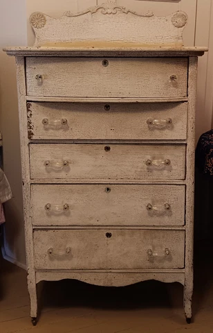 Antique White Chest Of Drawers thumbnail