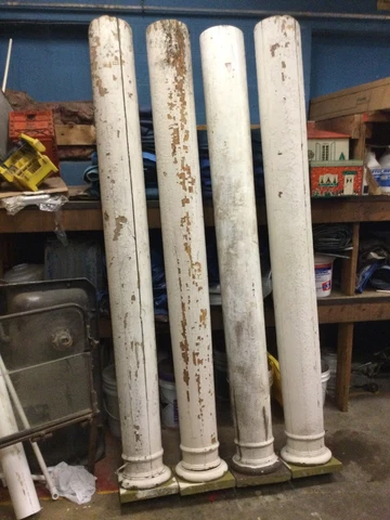 Antique White Columns thumbnail
