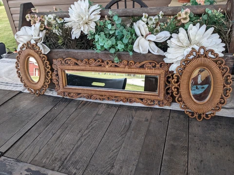 Antique Wicker Mirrors thumbnail