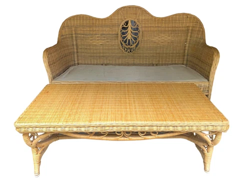 Antique Wicker Sofas thumbnail