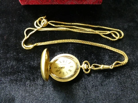 Antique Wind Up Bracket Clocks thumbnail