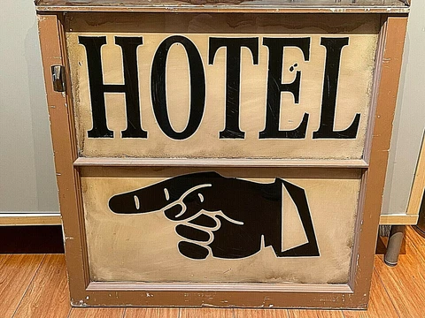 Antique Wood Advertising Signs thumbnail