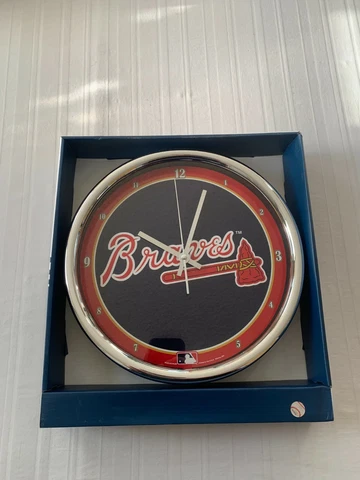 Atlanta Braves Clocks thumbnail