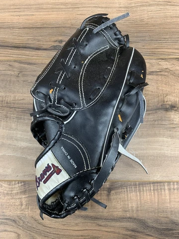 Atlanta Braves Gloves thumbnail