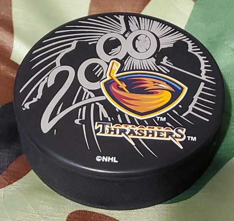 Atlanta Thrashers Pucks thumbnail