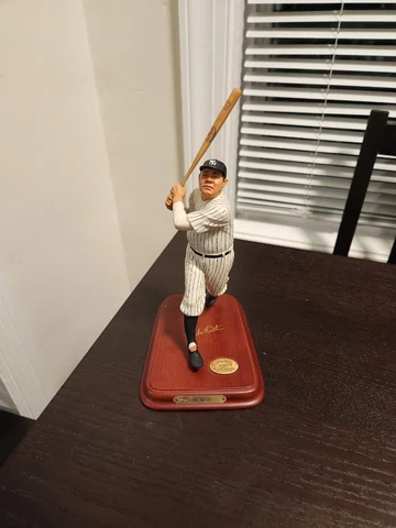 Babe Ruth Action Figures thumbnail