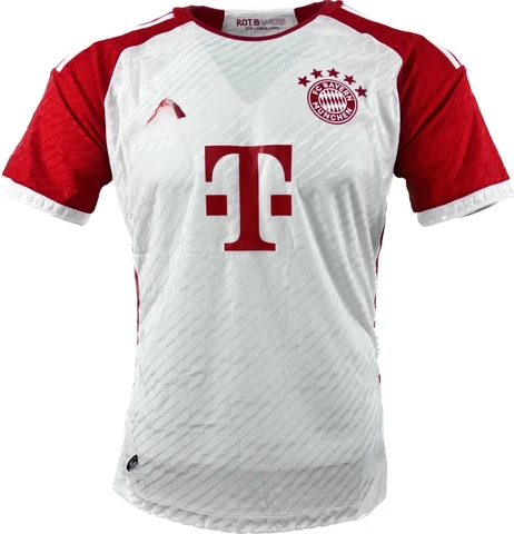 Bayern Munich Jerseys thumbnail