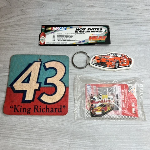 Bill Elliott Keychains thumbnail