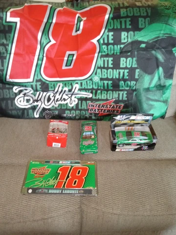 Bobby Labonte Flags thumbnail