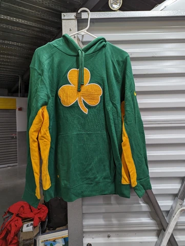Boston Celtics Sweaters