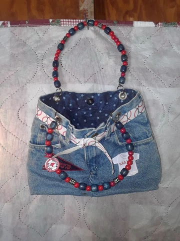 Boston Red Sox Purses thumbnail
