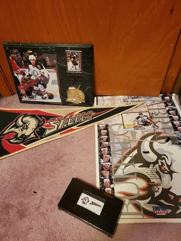 Buffalo Sabres Posters thumbnail