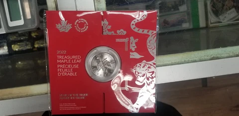 Canadian Coin Mint Sets thumbnail