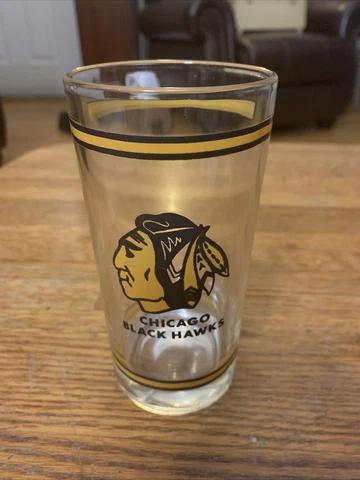 Chicago Blackhawks Glasses thumbnail