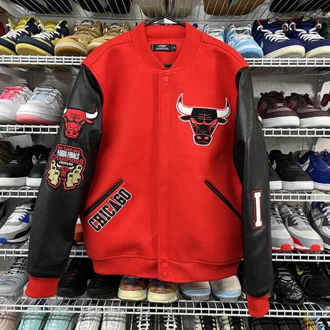 Chicago Bulls Jackets thumbnail