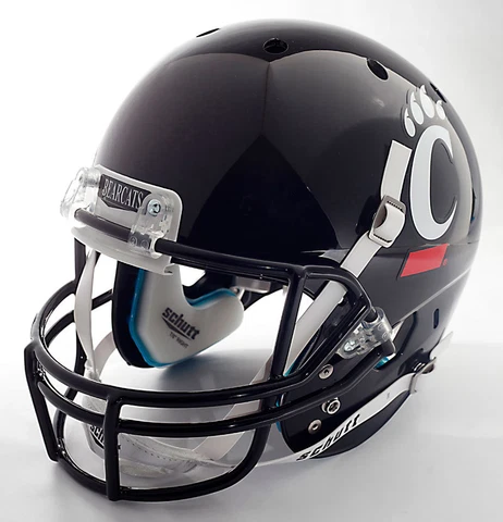 Cincinnati Bearcats Helmets thumbnail