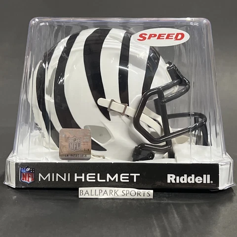 Cincinnati Bengals Helmets thumbnail