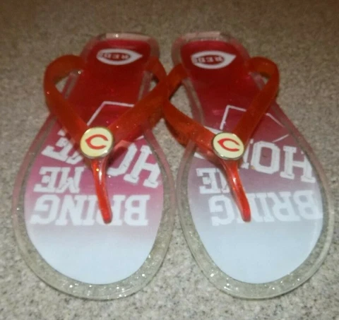 Cincinnati Reds Slippers thumbnail