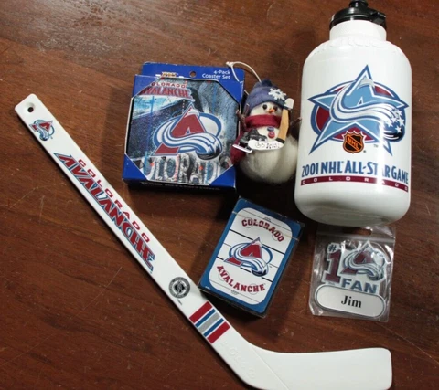 Colorado Avalanche Magnets thumbnail