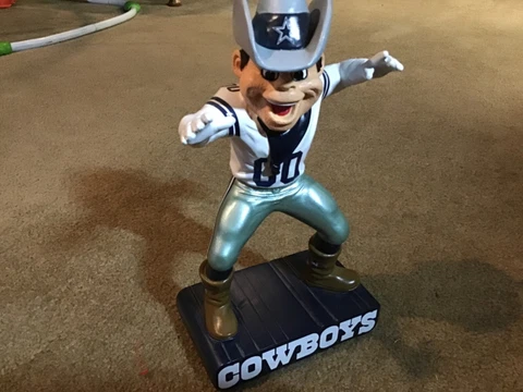 Dallas Cowboys Mascots thumbnail
