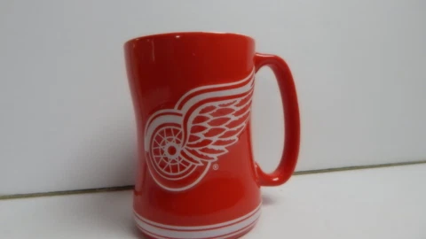 Detroit Red Wings Mugs thumbnail