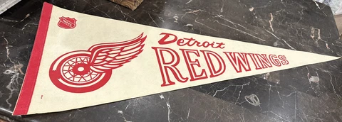 Detroit Red Wings Pennants thumbnail