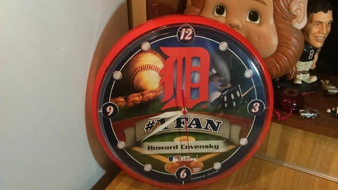 Detroit Tigers Clocks thumbnail