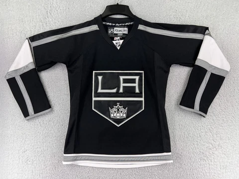 Drew Doughty Jerseys thumbnail