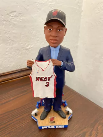 Dwyane Wade Bobbleheads thumbnail