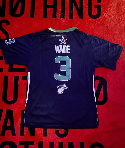 Dwyane Wade Jerseys thumbnail