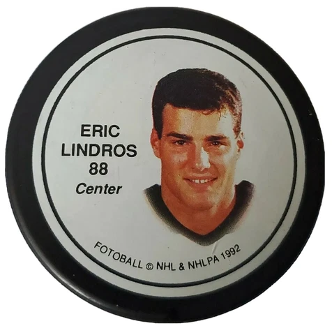 Eric Lindros Pucks