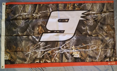 Evernham Motorsports Flags