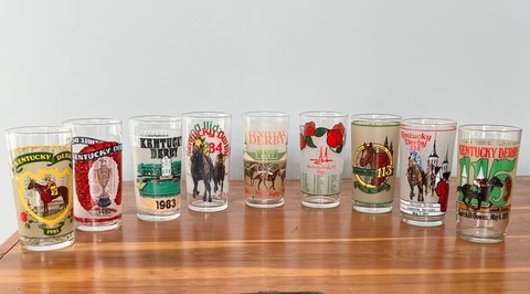 Horse Racing Fan Glasses thumbnail