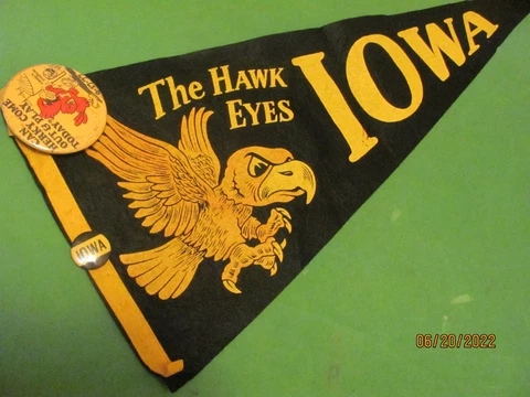 Iowa Hawkeyes Pennants thumbnail
