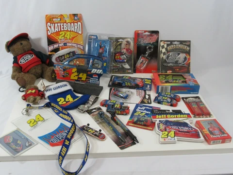 Jeff Gordon Keychains thumbnail