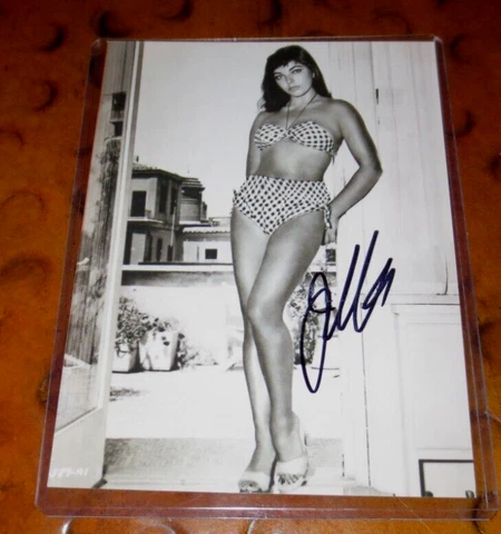 Joan Collins Autographs