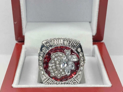 Jonathan Toews Rings thumbnail