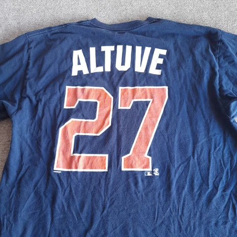 Jose Altuve Shirts thumbnail