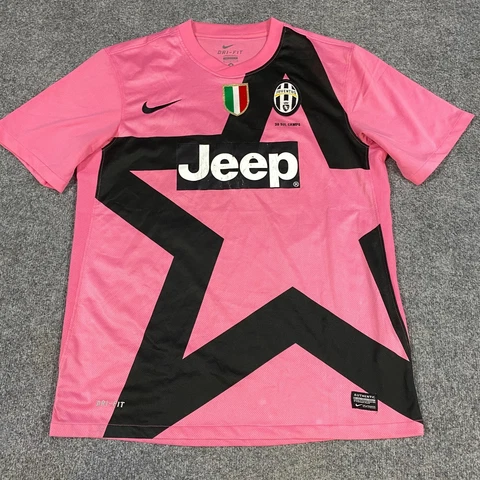 Juventus Jerseys thumbnail