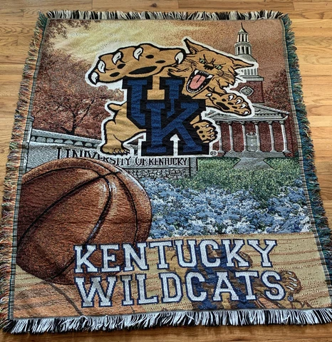 Kentucky Wildcats Blankets thumbnail