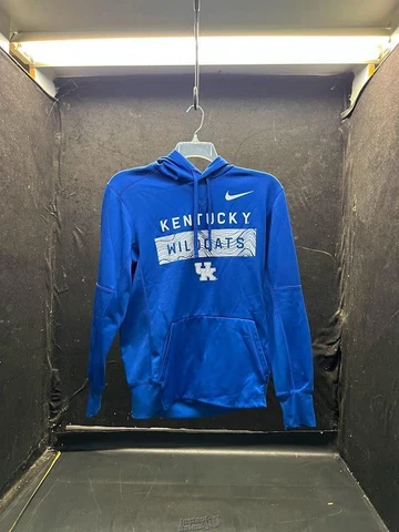 Kentucky Wildcats Helmets thumbnail
