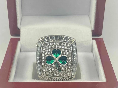 Kevin Garnett Rings thumbnail