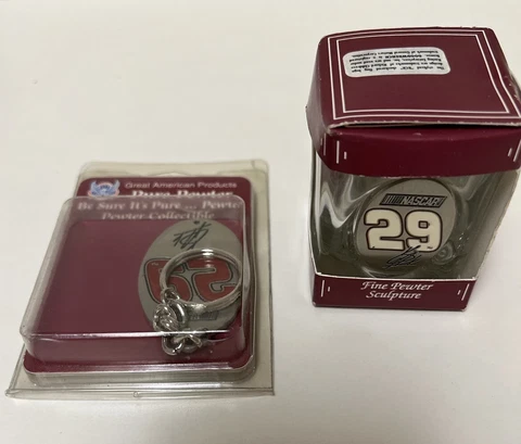 Kevin Harvick Keychains thumbnail