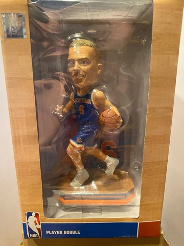 Kristaps Porzingis Bobbleheads thumbnail