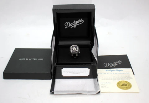 Los Angeles Dodgers Rings thumbnail