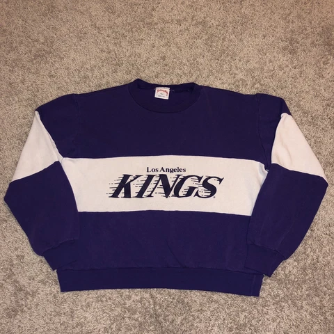 Los Angeles Kings Sweaters thumbnail