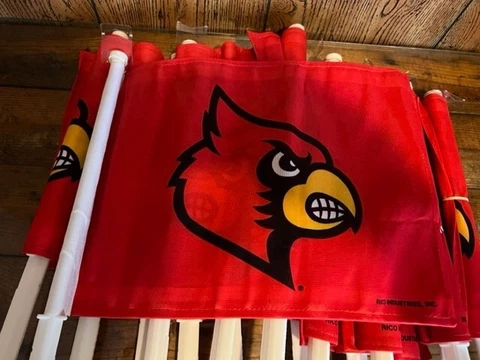 Louisville Cardinals Flags thumbnail