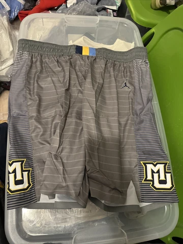 Marquette Golden Eagles Shorts thumbnail